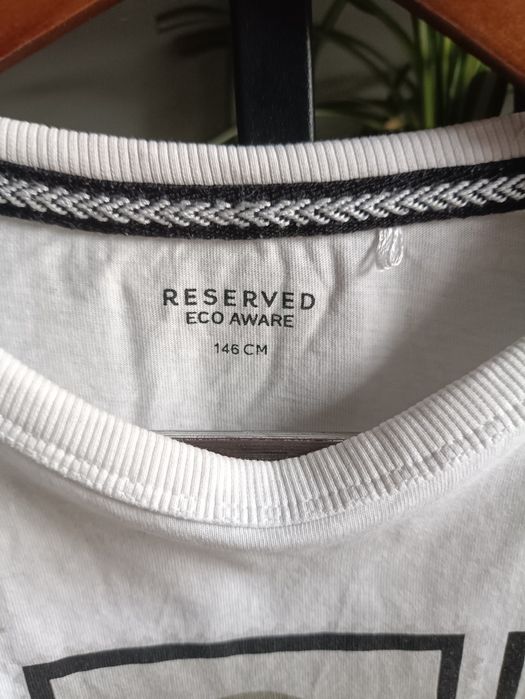 Longsleeve z motywem Anime - Reserved roz. 146