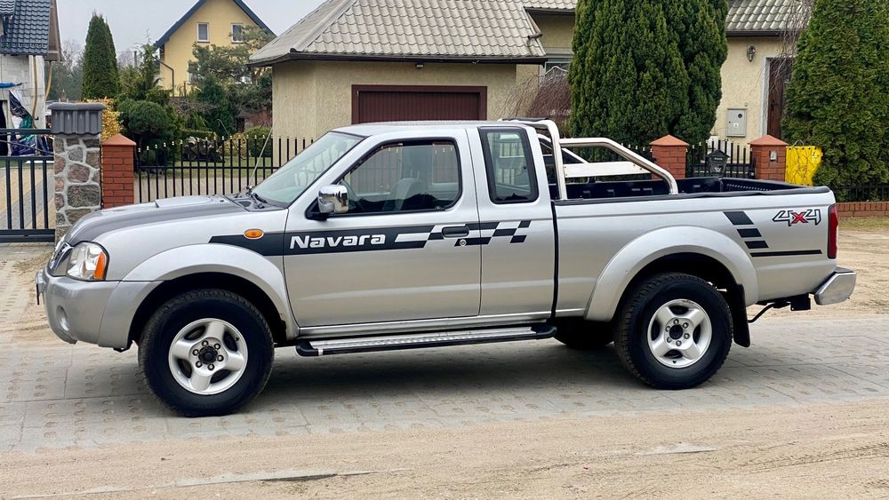 Nissan Navara Super stan, takich już nie ma ;) bez korozji ,zarejstrowany