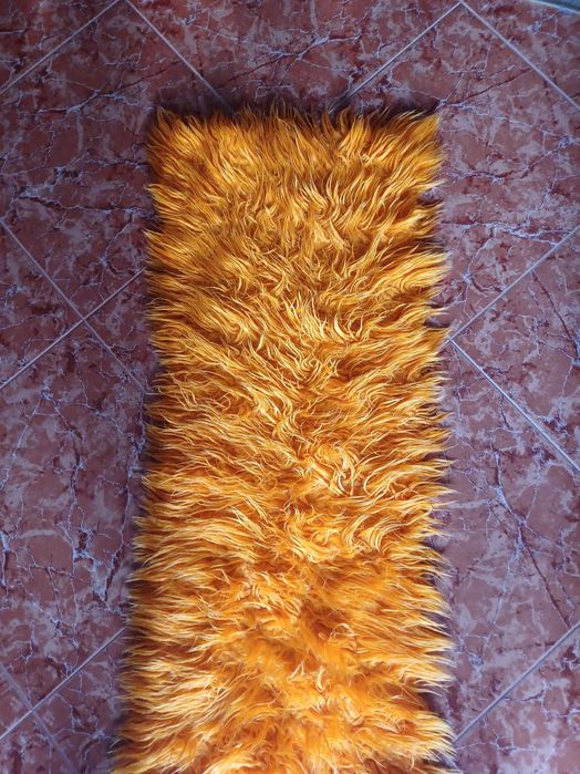 Vintage Rugs in Good Condition