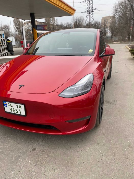 Tesla Y Performance 2021