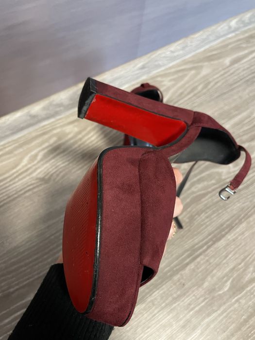 Бордовые замшевые босоножки на каблуке 12 см, размер 37