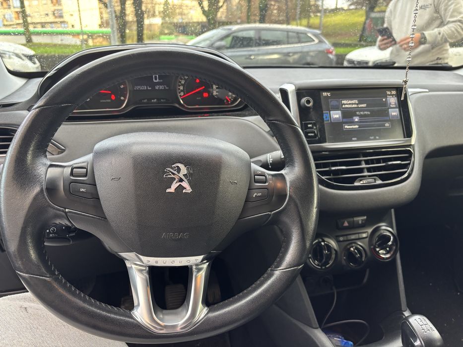 Peugeot 208 Hdi 1.4