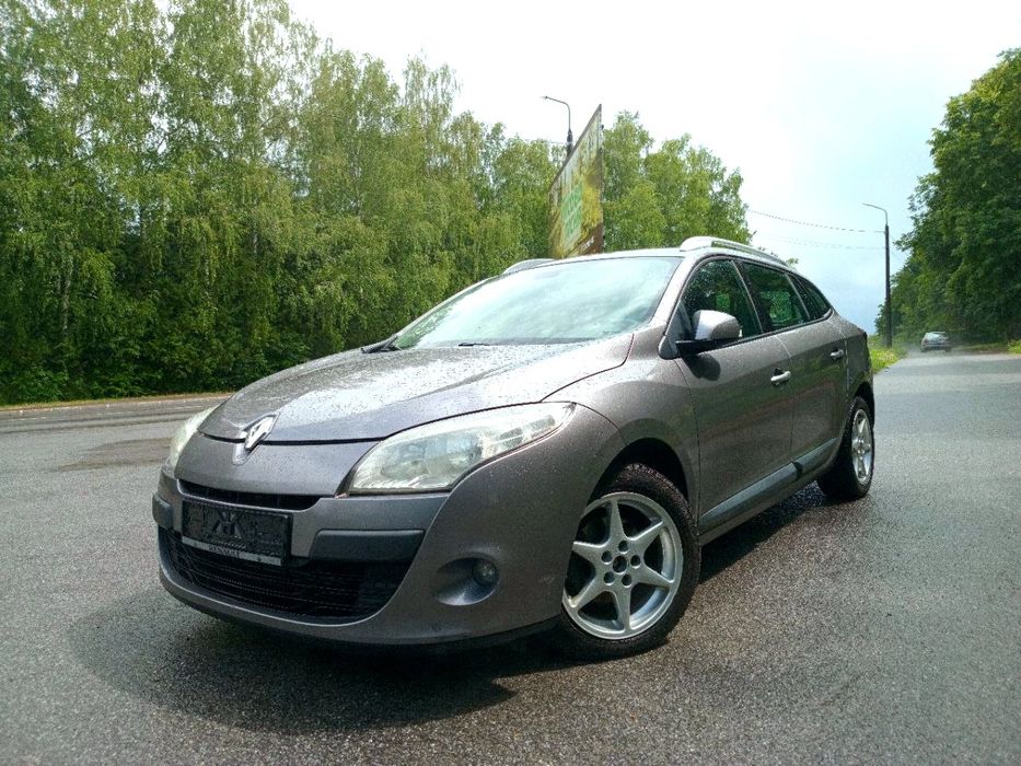 Renault Megane 3 універсал 1,5 дизель 110 сил сірий / Рено Меган