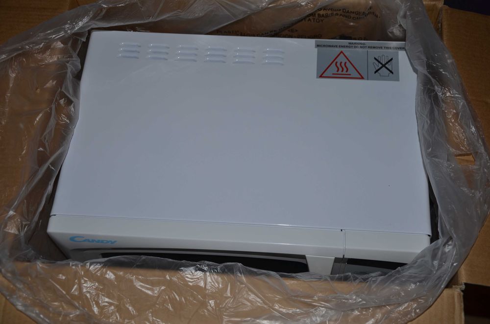 Нова мікрохвильовка CANDY CMW 7017 EG з грилем (В упаковці)