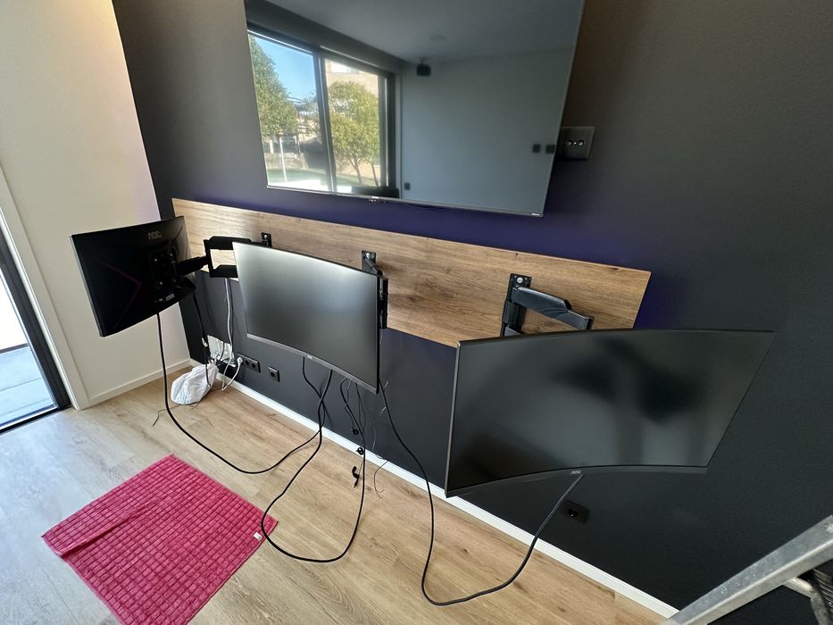 Triple Setup Gaming 3x monitor AOC 27" Curvo 2K 144Hz (CQ27G2U)