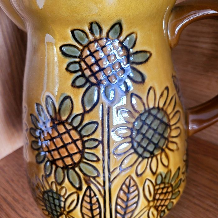 Керамічний глечик майоліка лксф