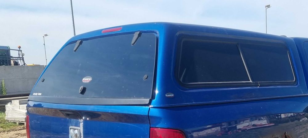 Dodge Ram IV Hardtop, Pokrywa, Zabudowa