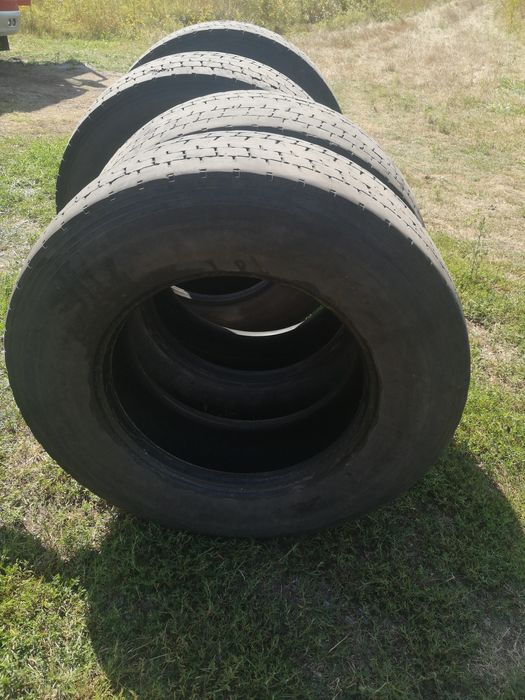 Шини 315/ 70 r22 5 запаска