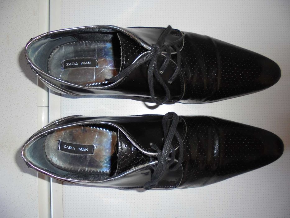 sapatos de homem da marca ZARA