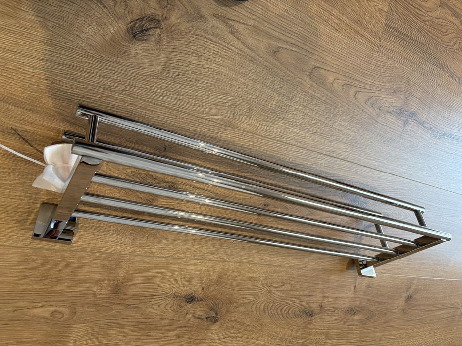 Toalheiro de barra/estante de 70cm