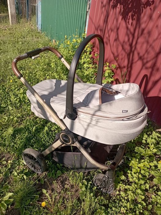 Дитяча коляска "Chicco"