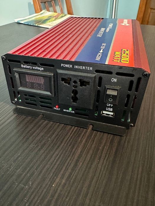 Інвертор SSR-2500A DC-12V 2500W– стан  новий.Для Дому і Авто.