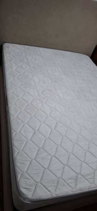 Colchão Ortopédico Combatex 140x190 cm – Excelente Estado