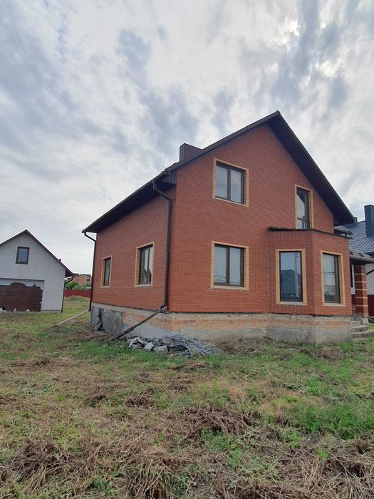 Продаємо якісно збудований будинок