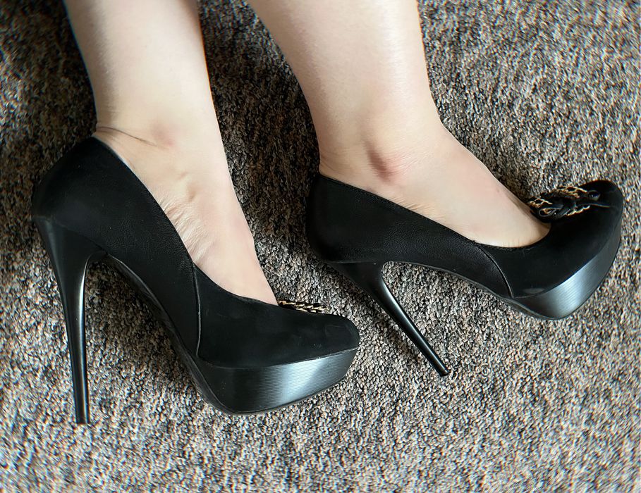 Віддам туфлі 37 розмір за шоколадку