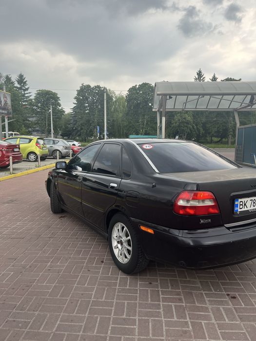 Volvo s40 2004 рік