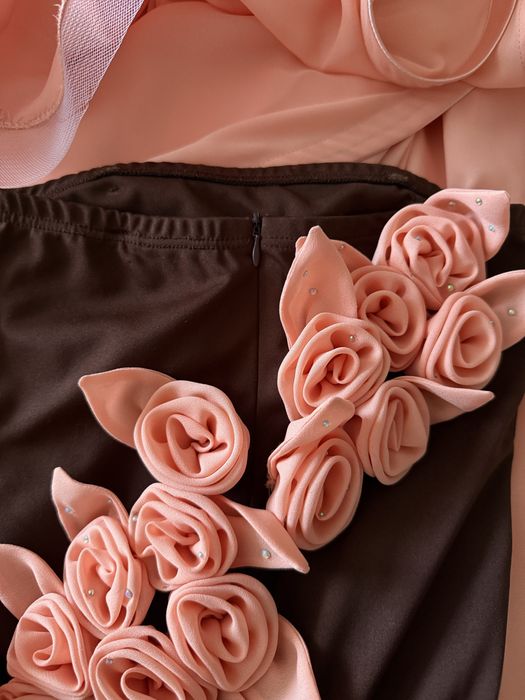 Бальна сукня стандарт з відкритими плечима