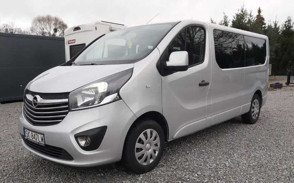 Wypożyczenie Wynajem Busa 9 osobowego TRAFIC, VIVARO