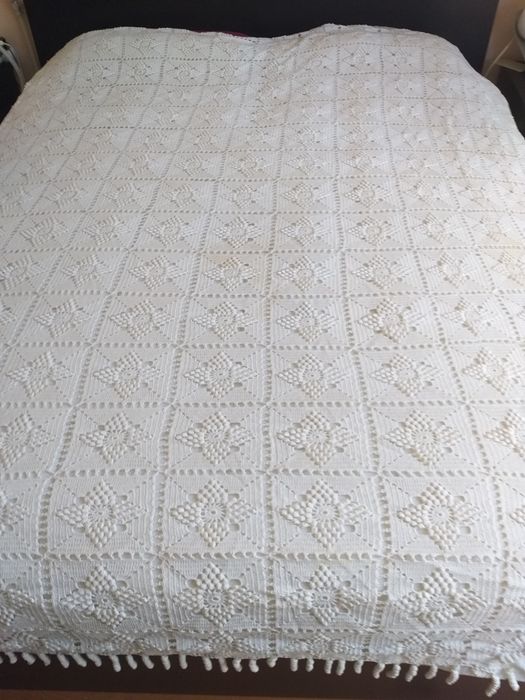 Colcha em croche feita á mão 250x250 mt