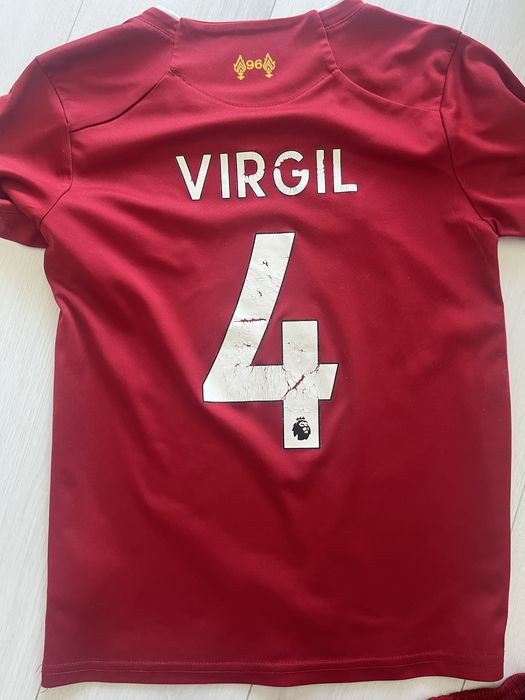 Strój komplet piłkarski New Balance Liverpool FC Virgil 140 stan dobry