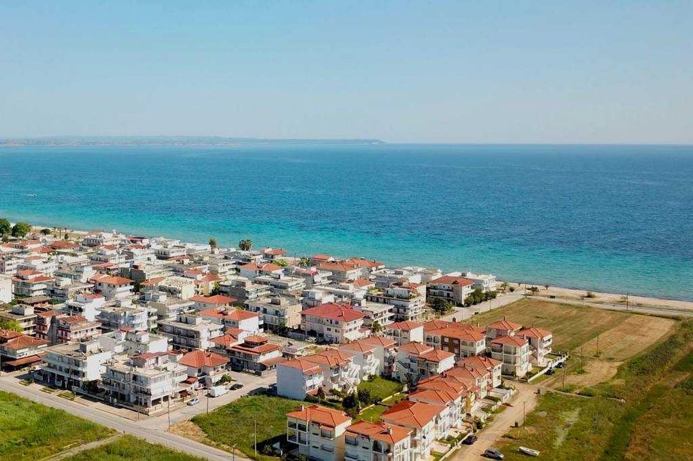 Греція. Халкідікі, пляж Паралія Діонісіо