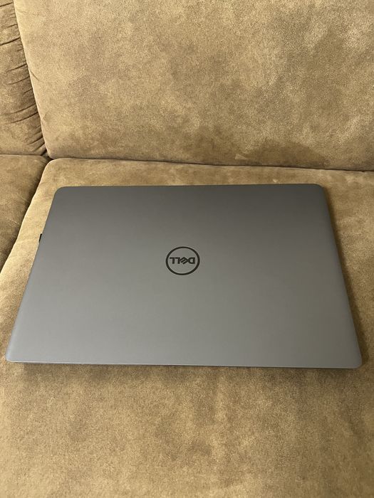 Dell Vostro 5581 | Intel Core i7-8565U | 24 ГБ RAM | SSD 256 ГБ | GeForce MX130