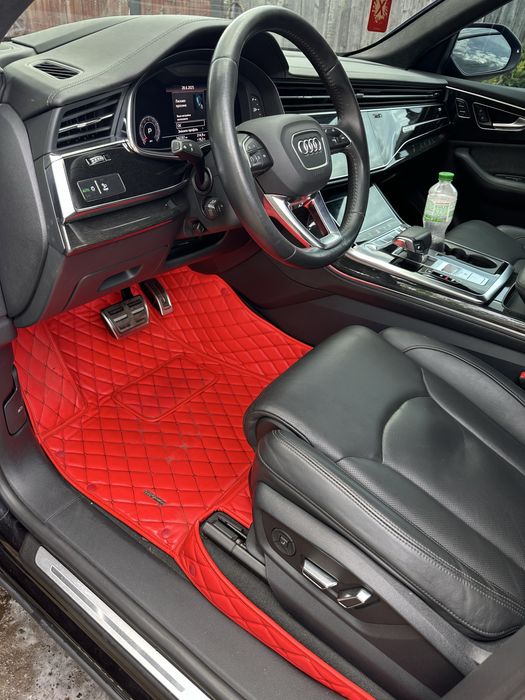 Коврики шкіряні Audi Q8