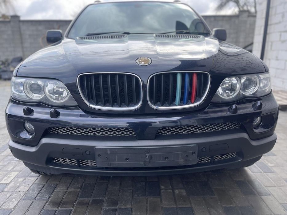 Ноздри капота BMW X5 E53 Решетки БМВ Х5 Е53 решітка радіатора Шрот