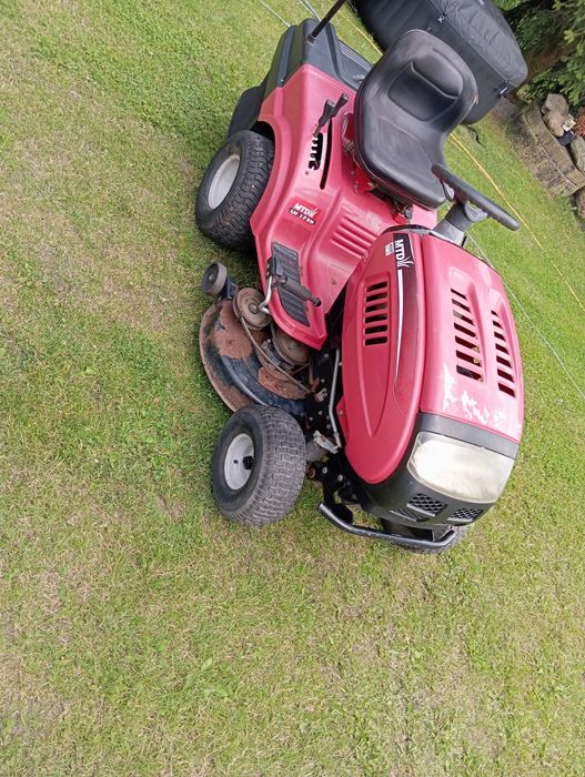 Traktorek MTD 17.5 hydro .