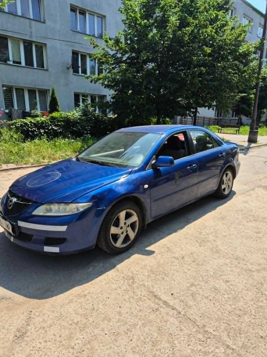Samochód  mazda 6
