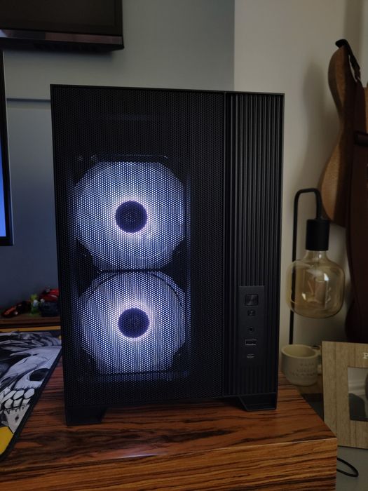 Caixa PC Antec Flux M