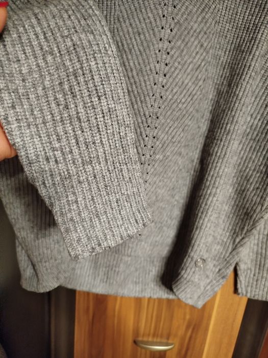 Golfik damski oversize Reserved rozmiar S stan bardzo dobry
