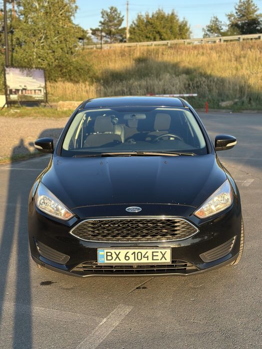 Ford Focus 2017 VIN 1FADP3F2XHL234122 фото оголошення 3 з 8