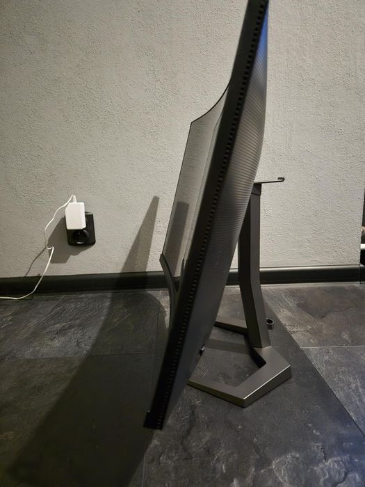 Komputer gamingowy intel core i5 12400f rtx 4060ti 32Gb monitor 27cali