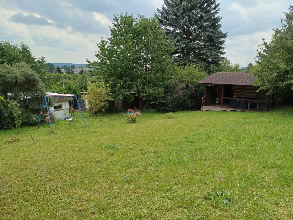 Sprzedam działkę ROD ok 1000 m²