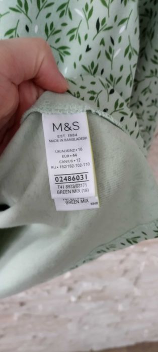 Bluzka T-shirt z długim rękawem damski zielony w listki XXL/44