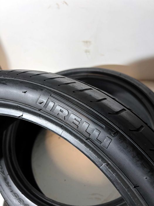 Pneus Pirelli Pzero - 255/35/20 - Muito Bons