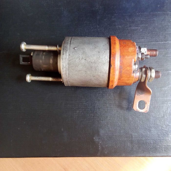 Втягивающее реле стартера. (Б/У)