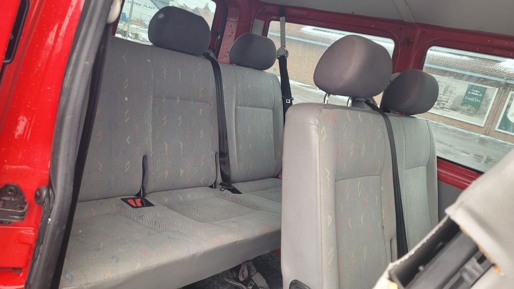 VW T5 - 9 osobowy - 1.9 TDI - Tempomat - Webasto - hak