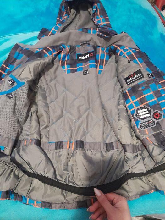 Продам парку на хлопчика