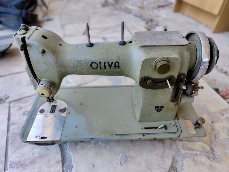 Maquinas de costura antigas. Singer Kramer Husqvarna Olivia