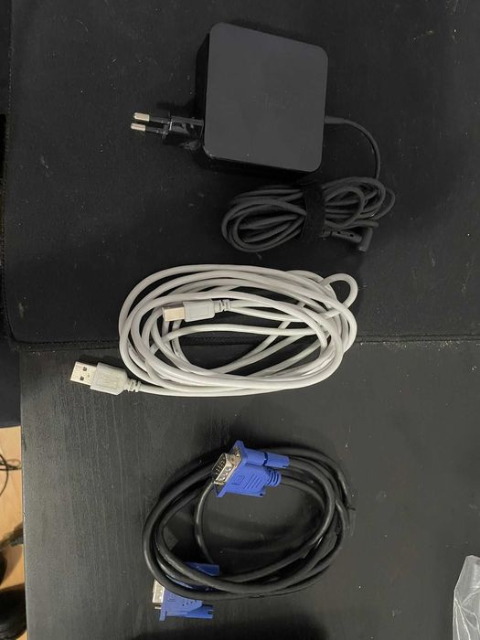 Pack Monitor + PC Asus VivoPC vm60 + Teclado + Rato