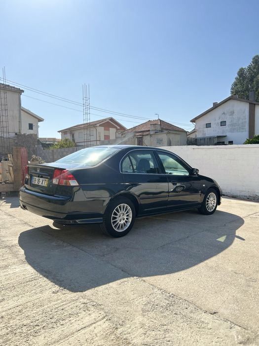 Honda Civic 2004 em otimo estado!