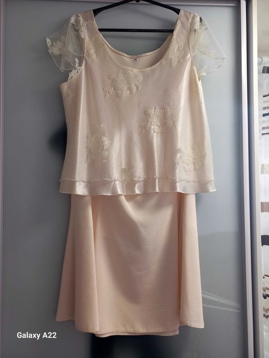 Жіночий костюм-трійка