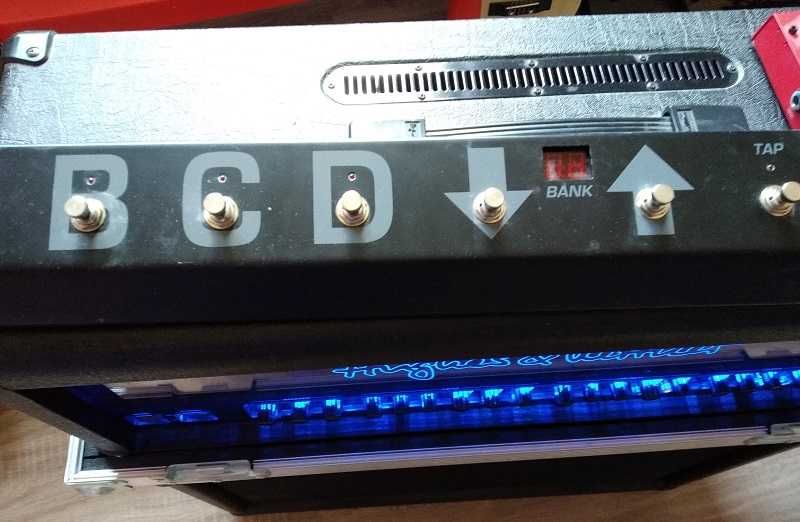 Hughes&Kettner Trilogy 100W Head + MIDI footswitch + skrzynia