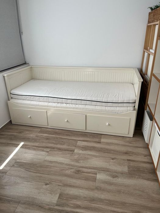 Cama ikea , 2 em 1 , cama de casal e solteiro