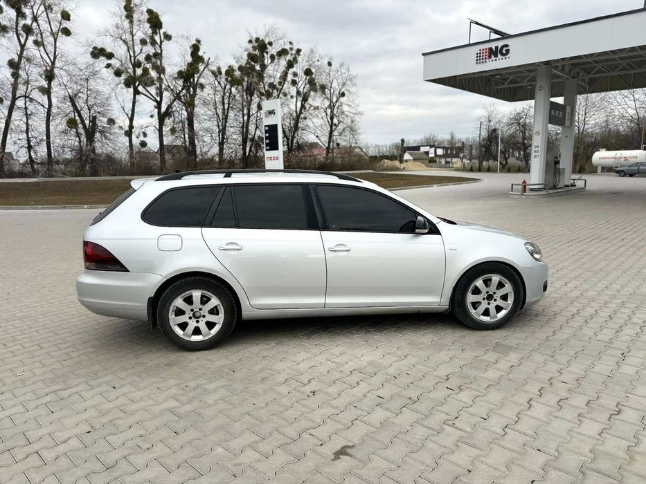 Продам гольф 13 року на автоматі
