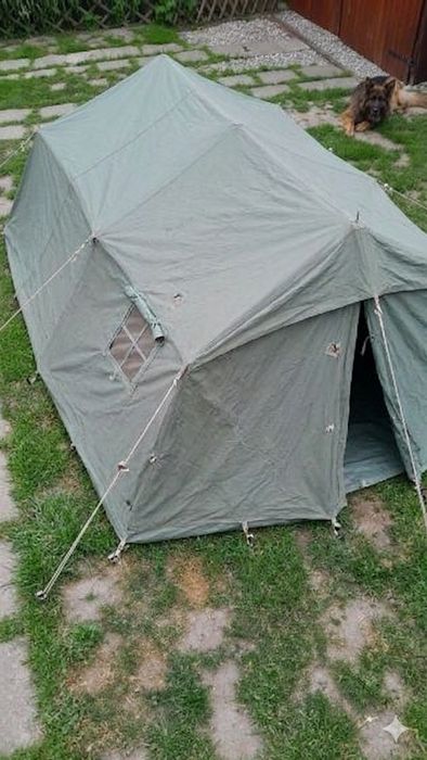 Namiot Wojskowy 10-osobowy (typu NS-64) ze Stelażem i Torbą – Kompletny