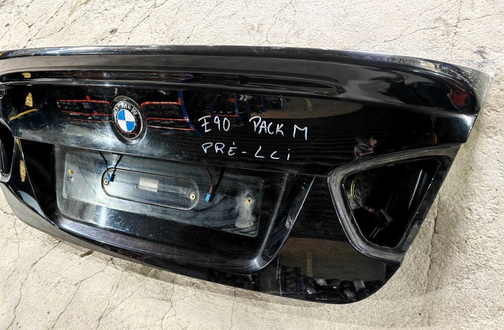 Tampa da mala BMW E90 serie 3 lci