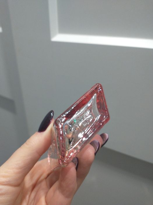 Nowe perfumy L'occitane fleurs de cerisier 50 ml happy cherry